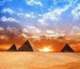 Viaggio attraverso le sabbie egiziane