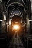 Luce d'altare nella navata gotica