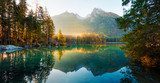 Tramonto sulle Montagne Riflesse